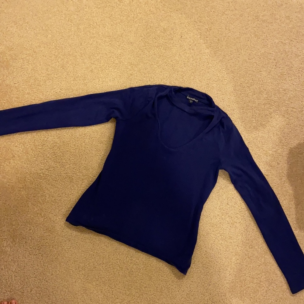 Cut out neck choker long sleeve - Picture 5 of 6